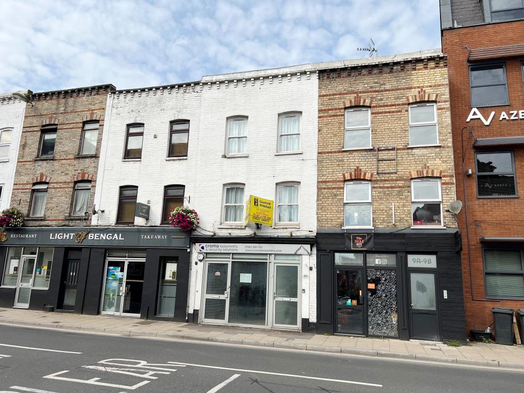 Lot: 54 - CITY CENTRE RETAIL UNIT FOR INVESTMENT OR OCCUPATION - View of front of property from road